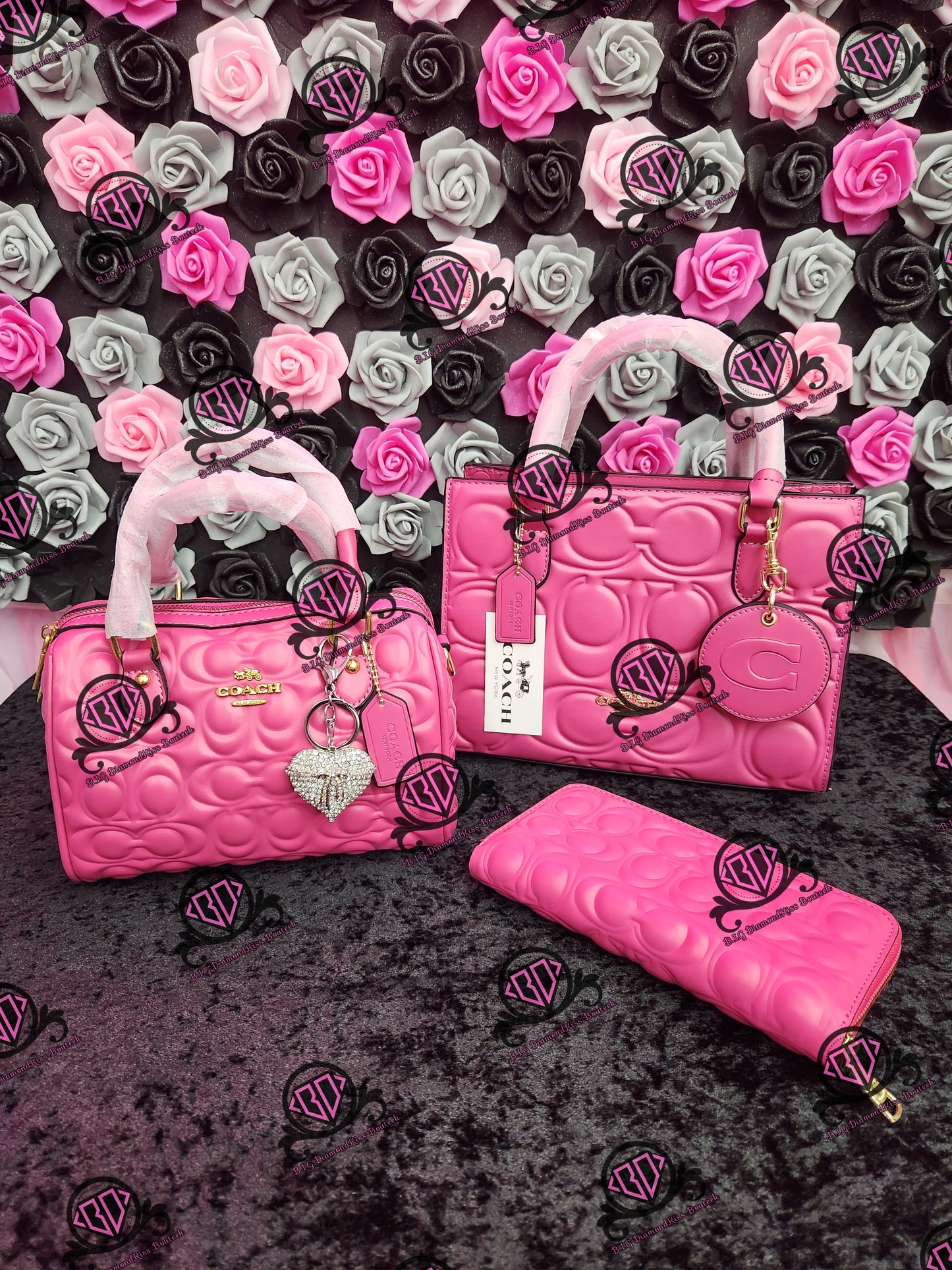 Embossed Maggie Small