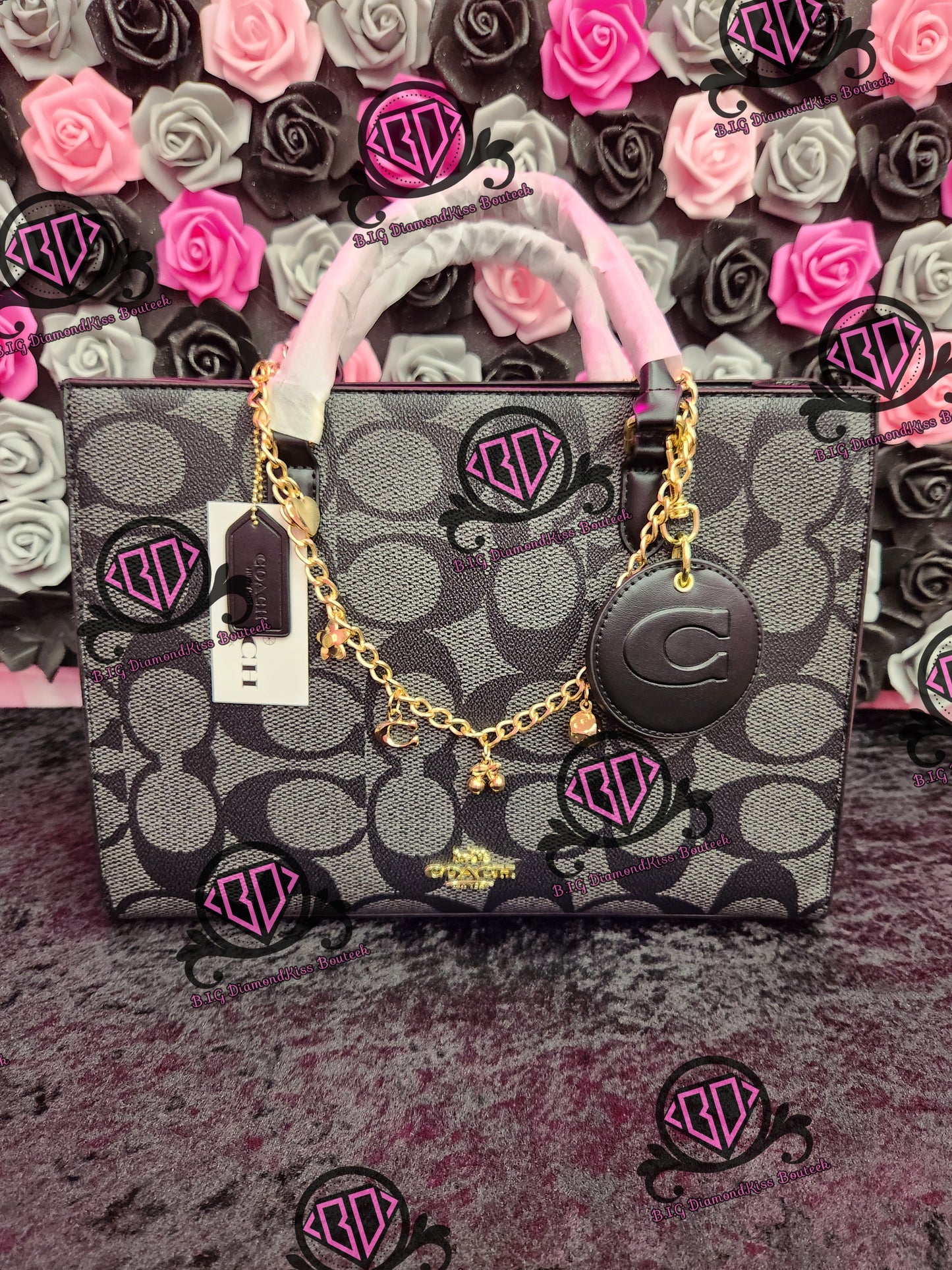 Embossed Large Maggie